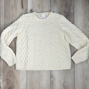 BLARNEY HANDCRAFTS LTD Vintage Wool Sweater Ivory Size Small Cable